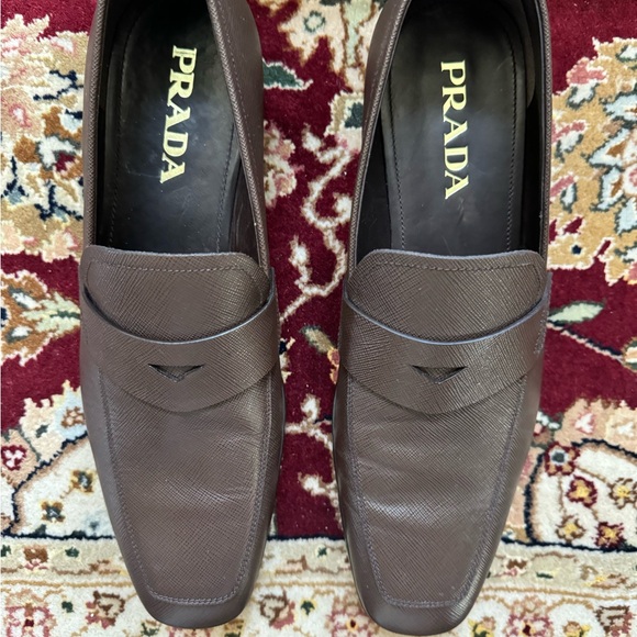 🍁SOLD🍁Prada Saffiano Penny Loafers - Picture 5 of 17